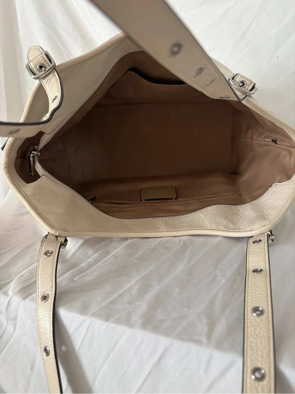 Coach meadow bag purse cream genuine leather designer shoulder large